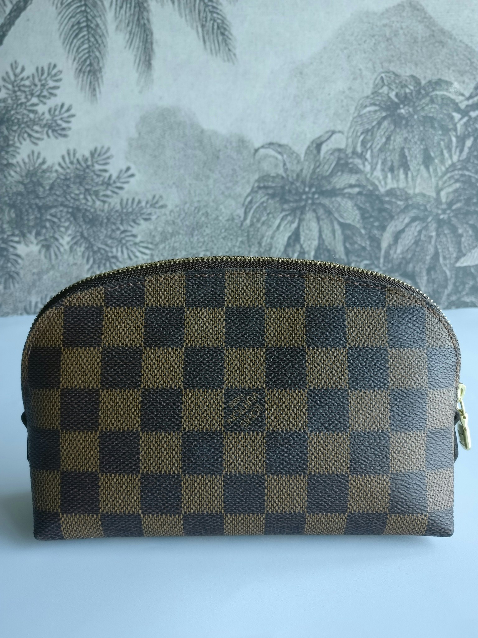 Louis Vuitton Damier Graphite Toiletry Cosmetic Pouch
