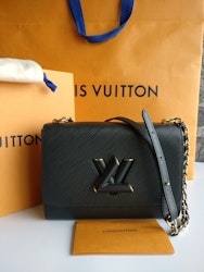 Louis Vuitton Twist MM GHW