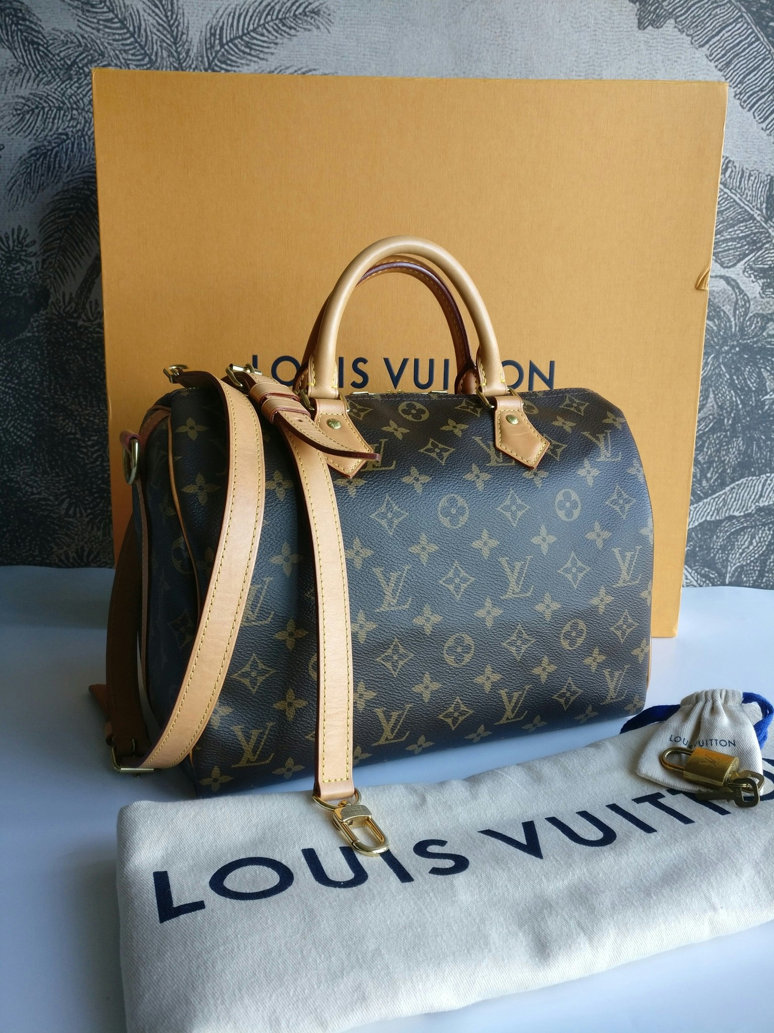 Louis Vuitton Speedy bandouliere 30