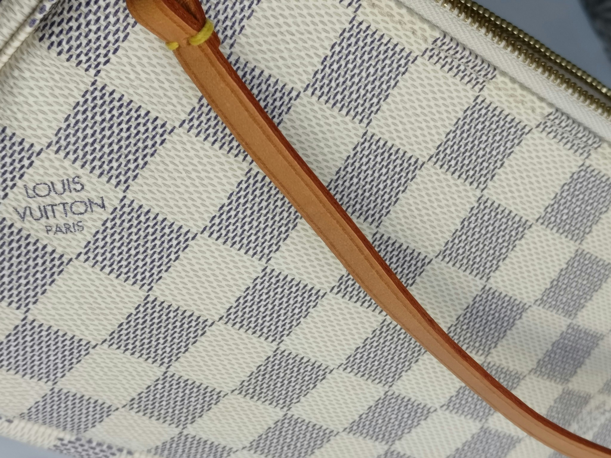 Louis Vuitton Pochette Accessoires damier azur