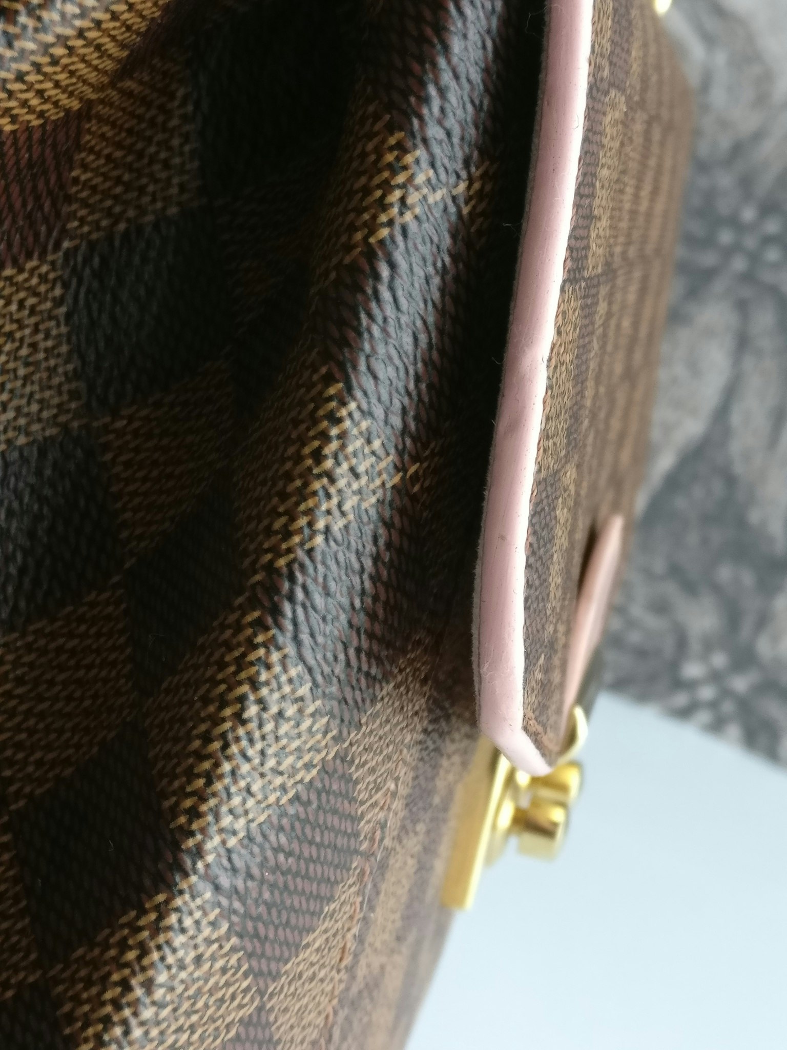 Louis Vuitton Caissa Clutch damier ebene