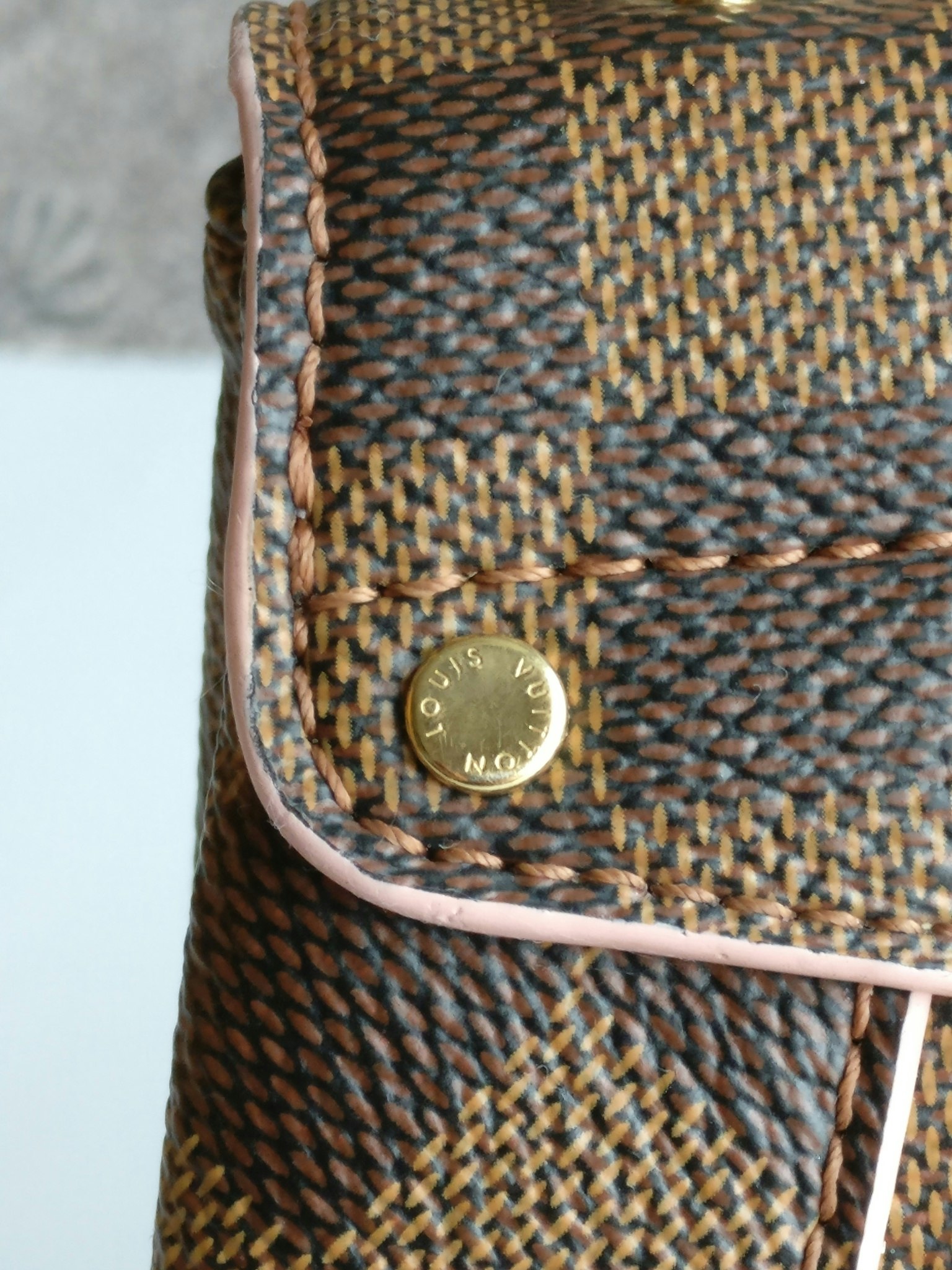 Louis Vuitton Caissa Clutch damier ebene