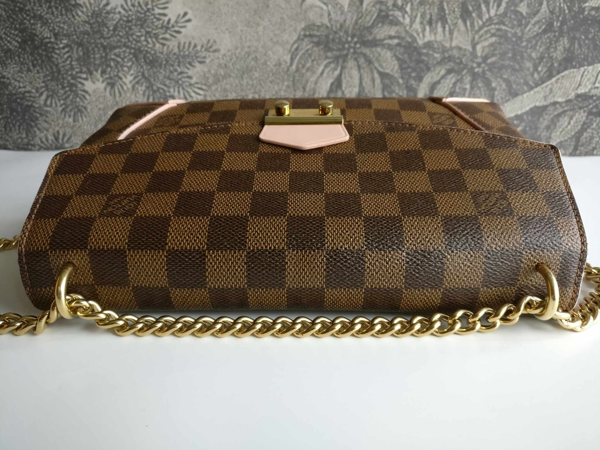 Louis Vuitton Caissa Clutch damier ebene