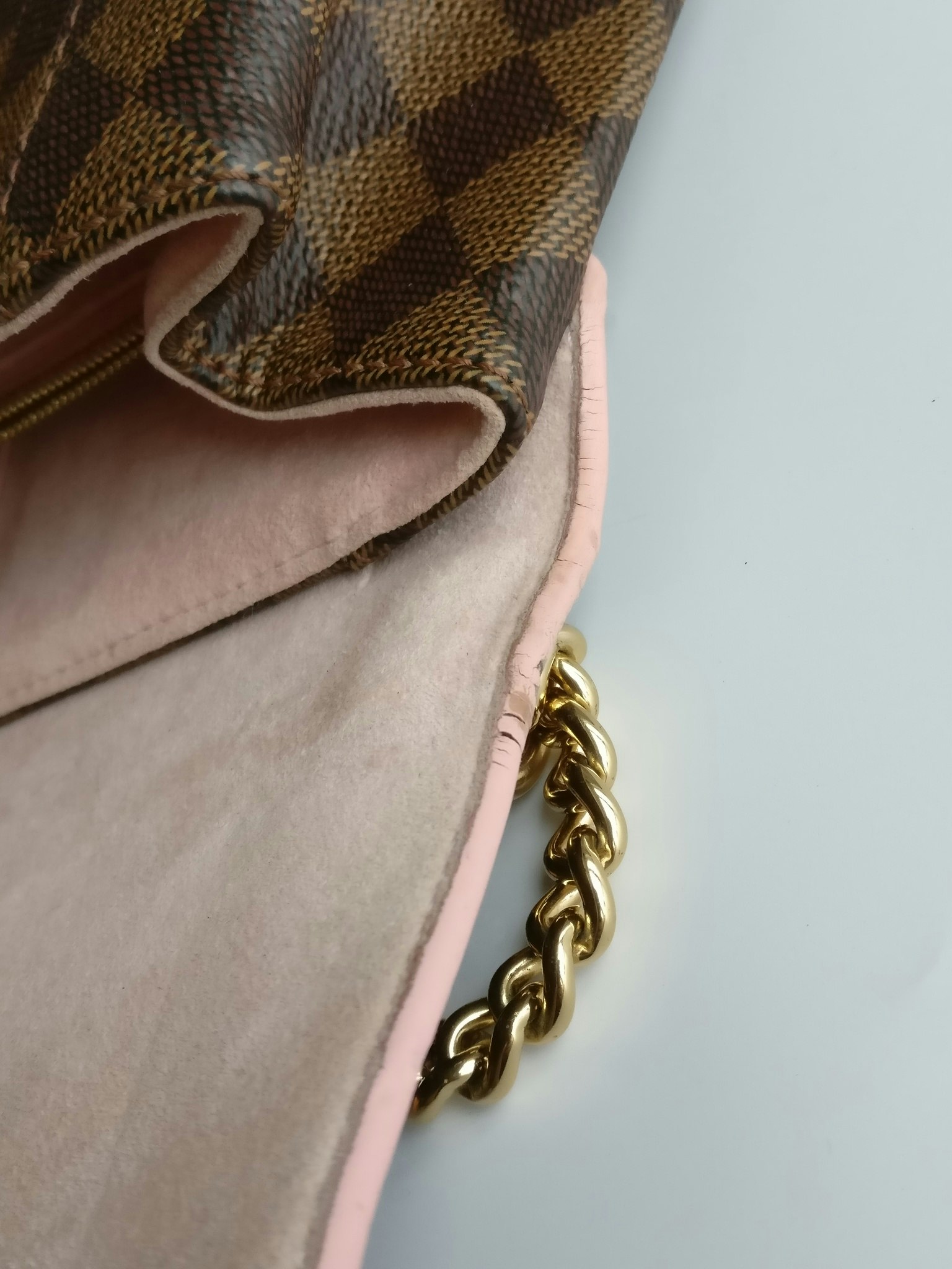 Louis Vuitton Caissa Clutch damier ebene
