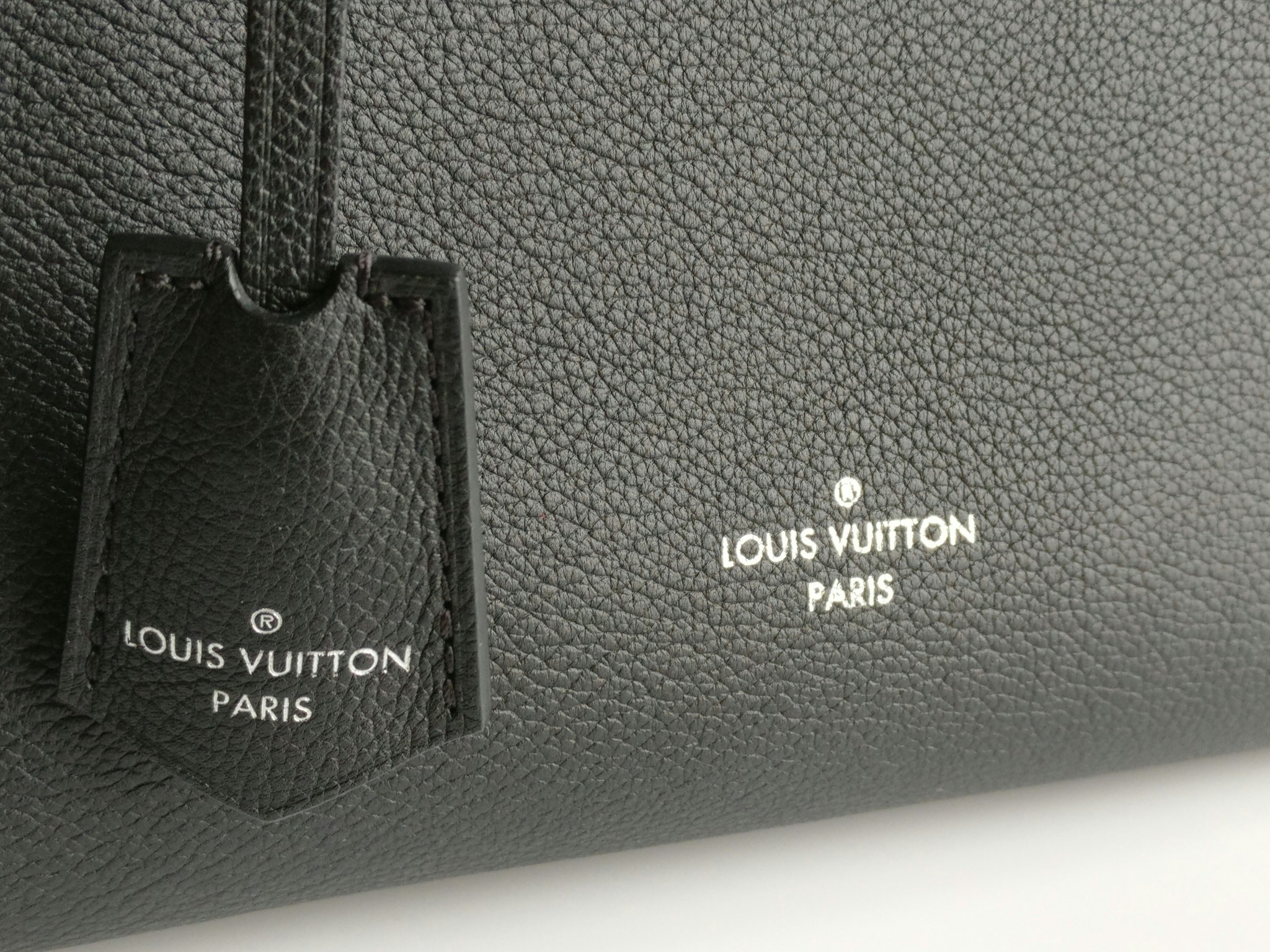 Louis Vuitton LockMe Cabas Tote Noir