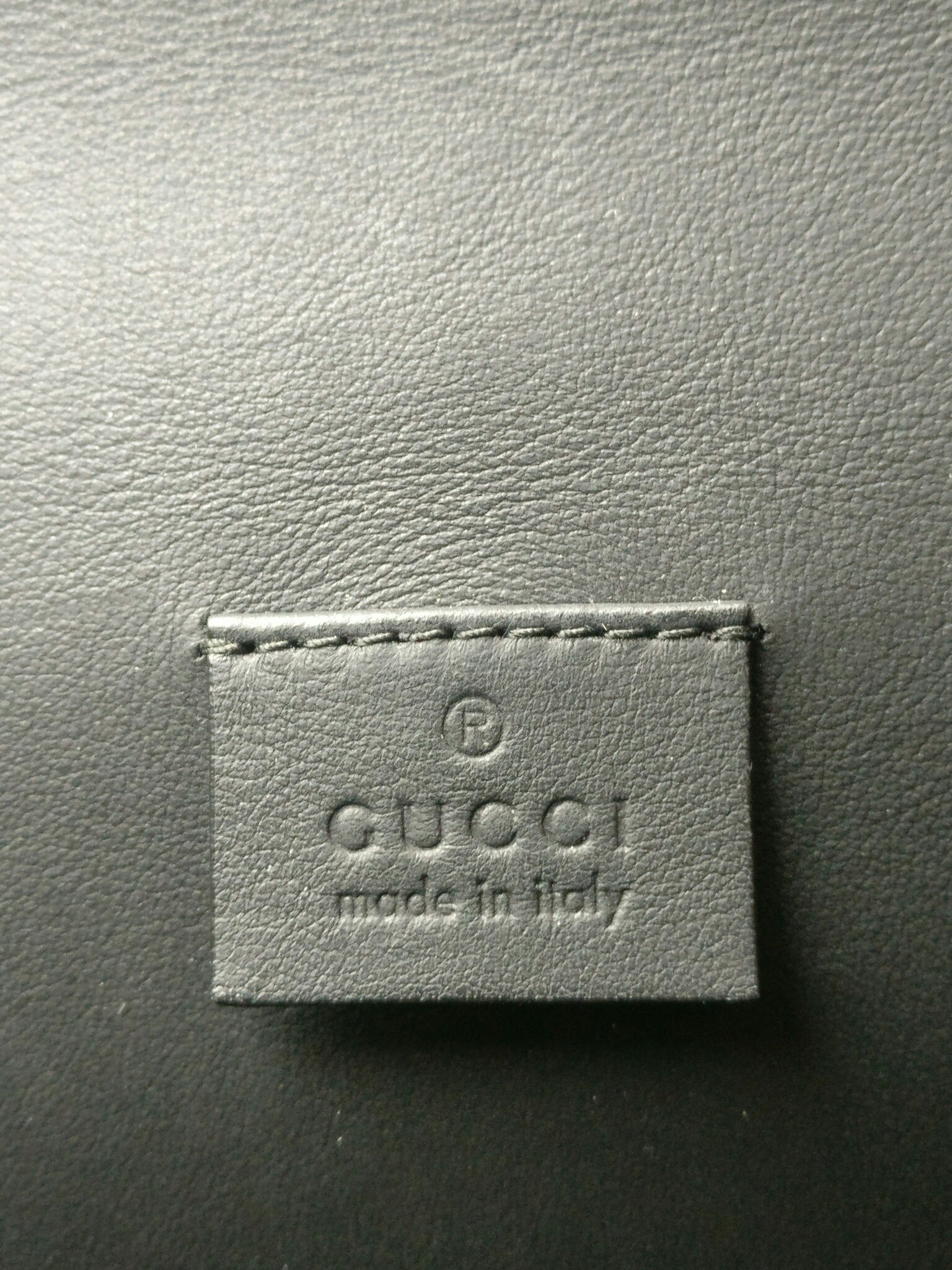 Gucci Dionysus Medium Shoulder Bag