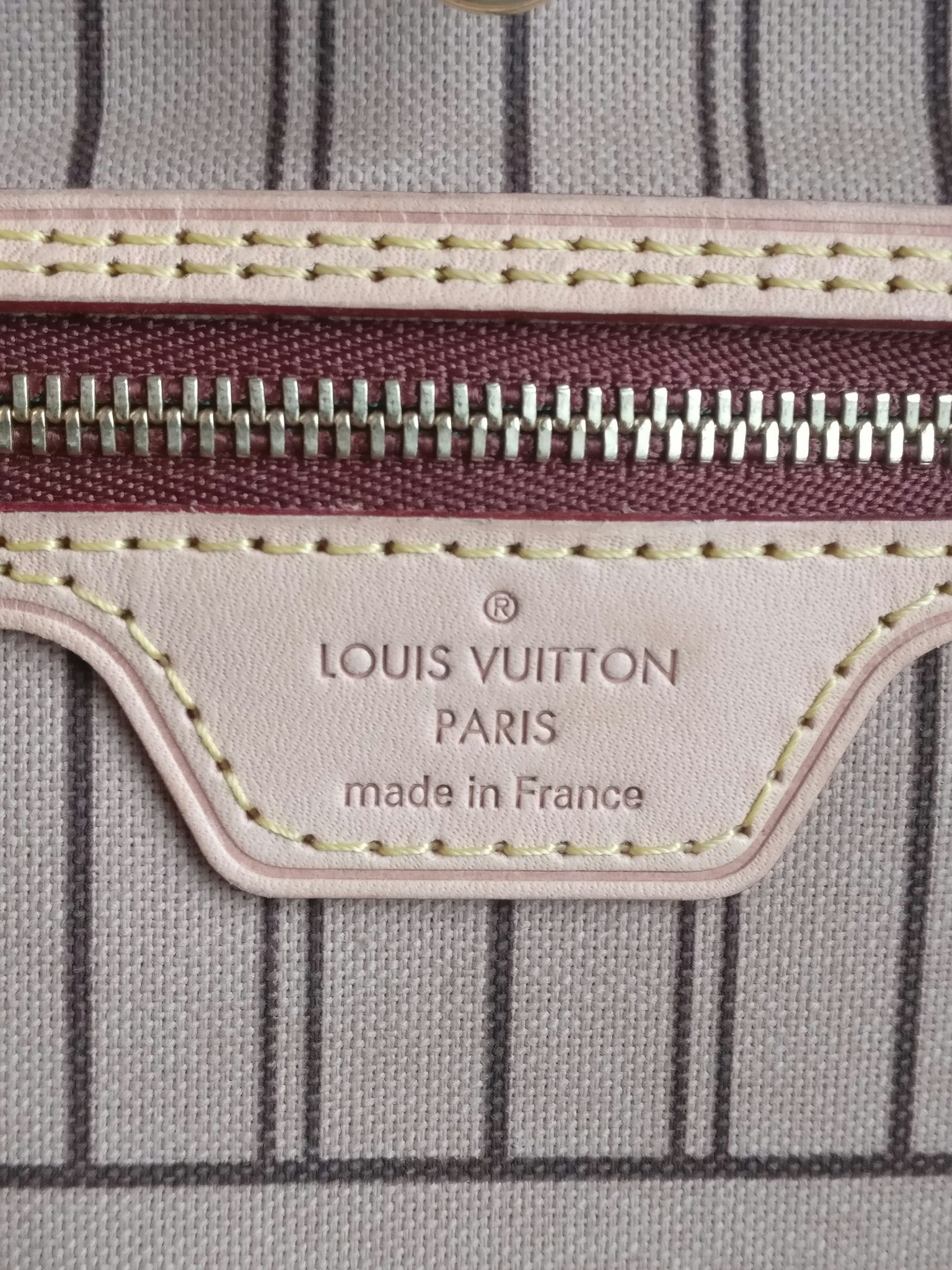 Louis Vuitton Neverfull MM