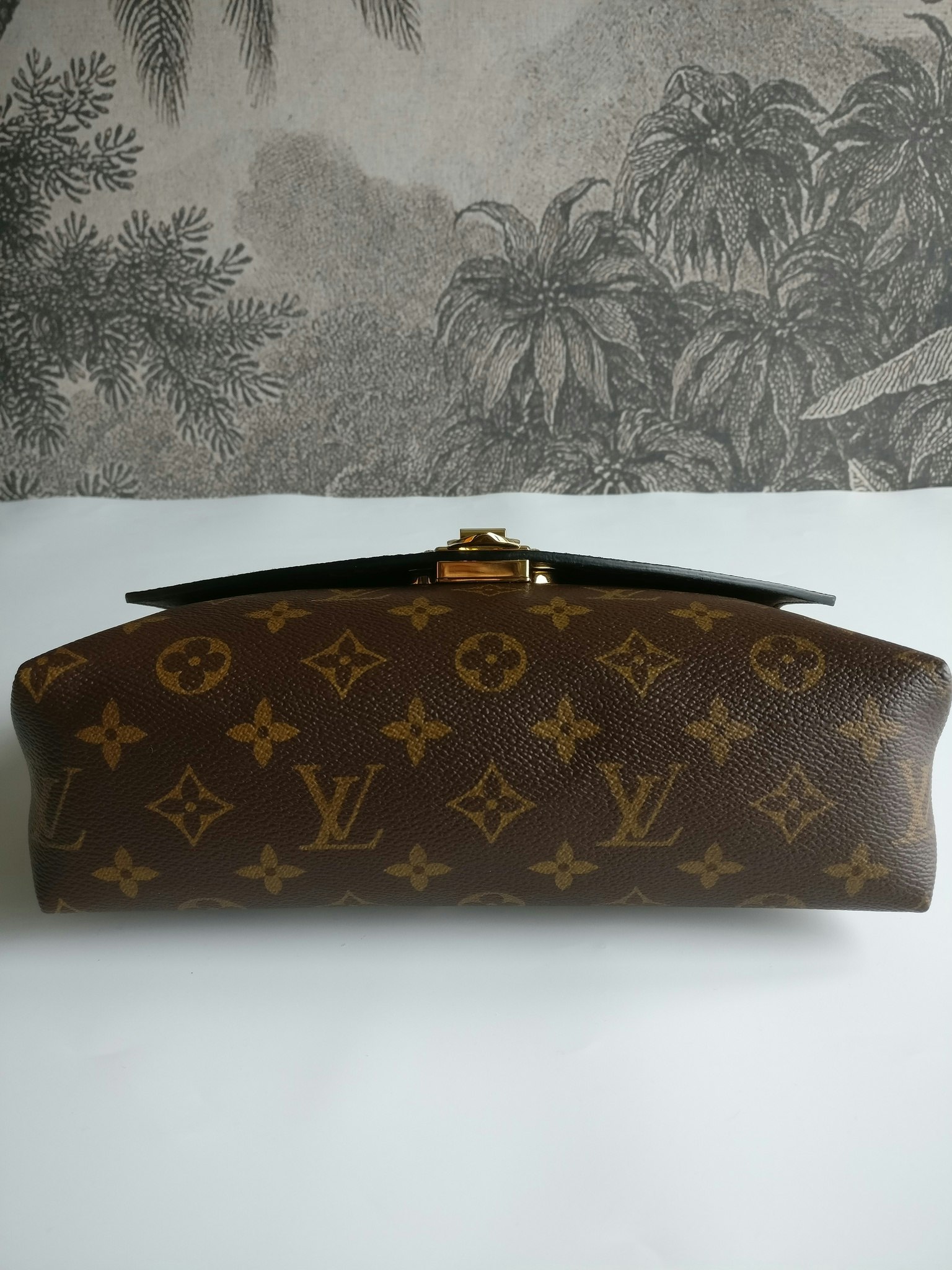 Louis Vuitton Saint Placide Caramel