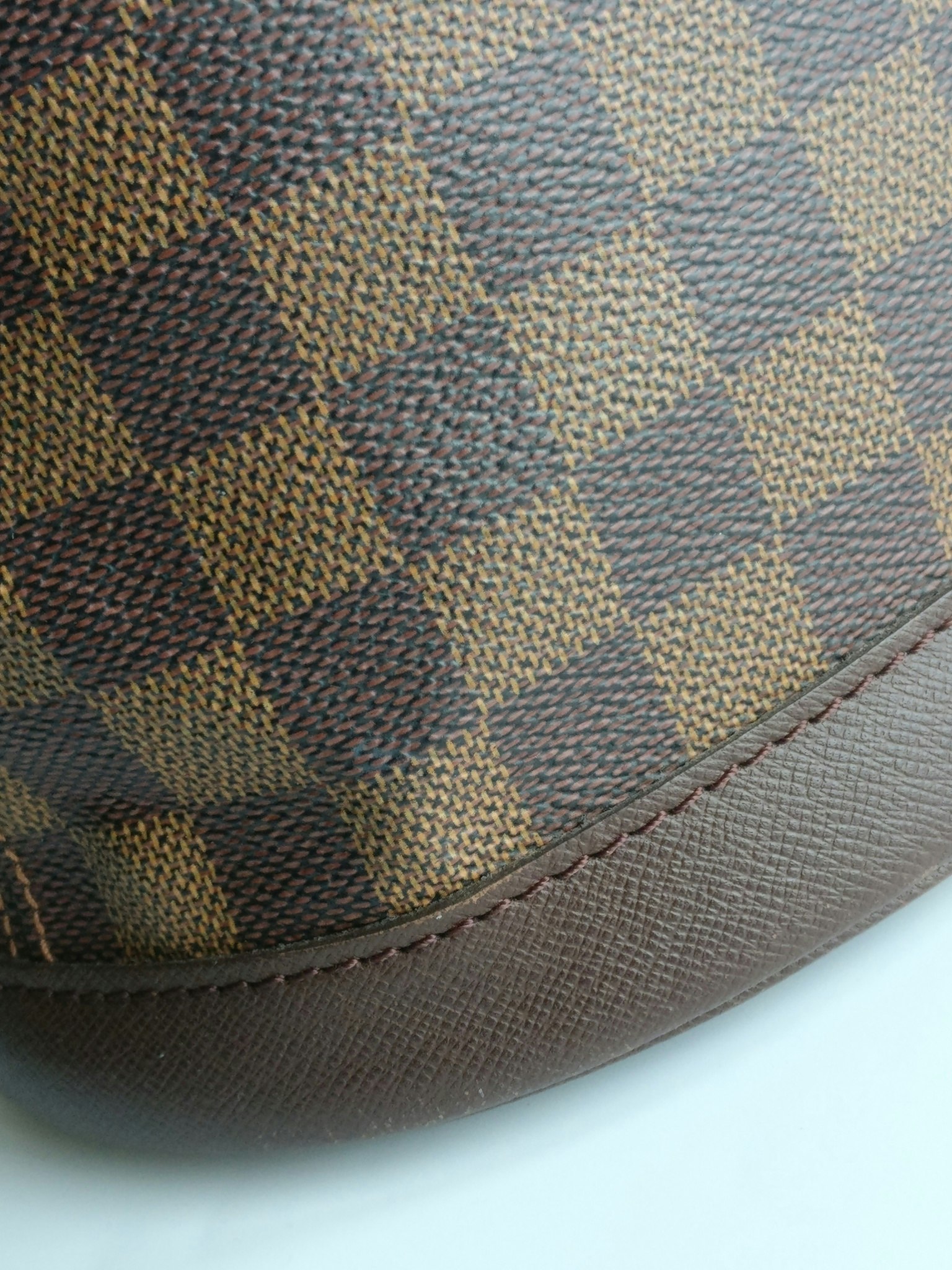 Louis Vuitton Bucket PM damier ebene Marais