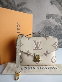 Louis Vuitton Pochette Metis Bicolour Empreinte Creme Bois De Rose