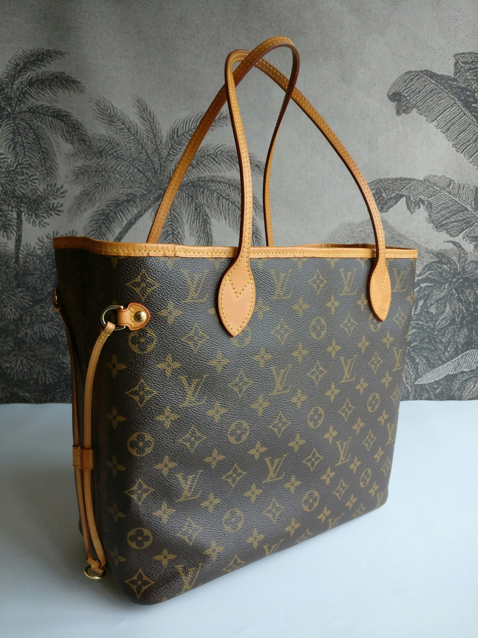 Louis Vuitton Neverfull MM