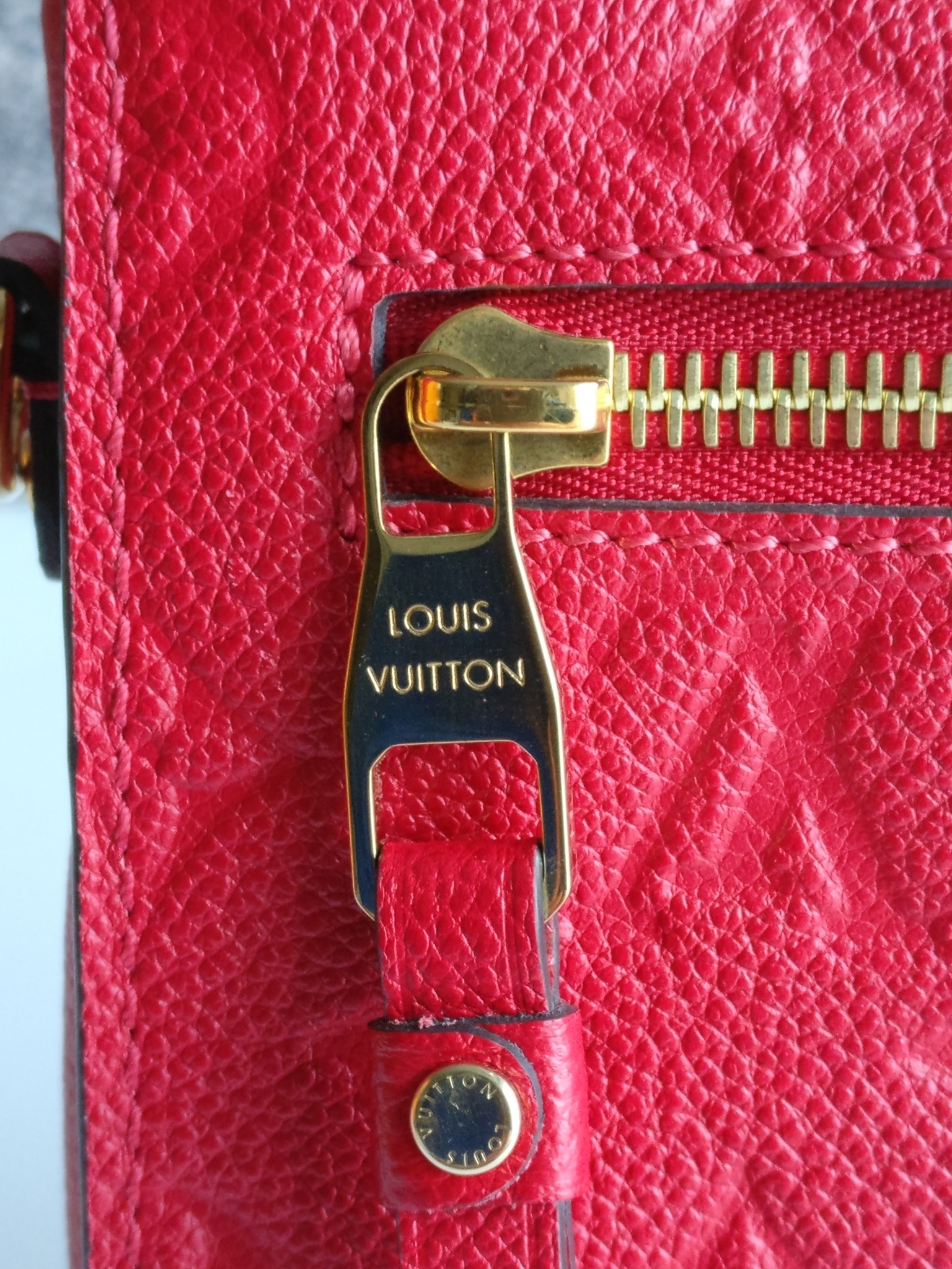 Louis Vuitton Pochette Metis Scarlet Red