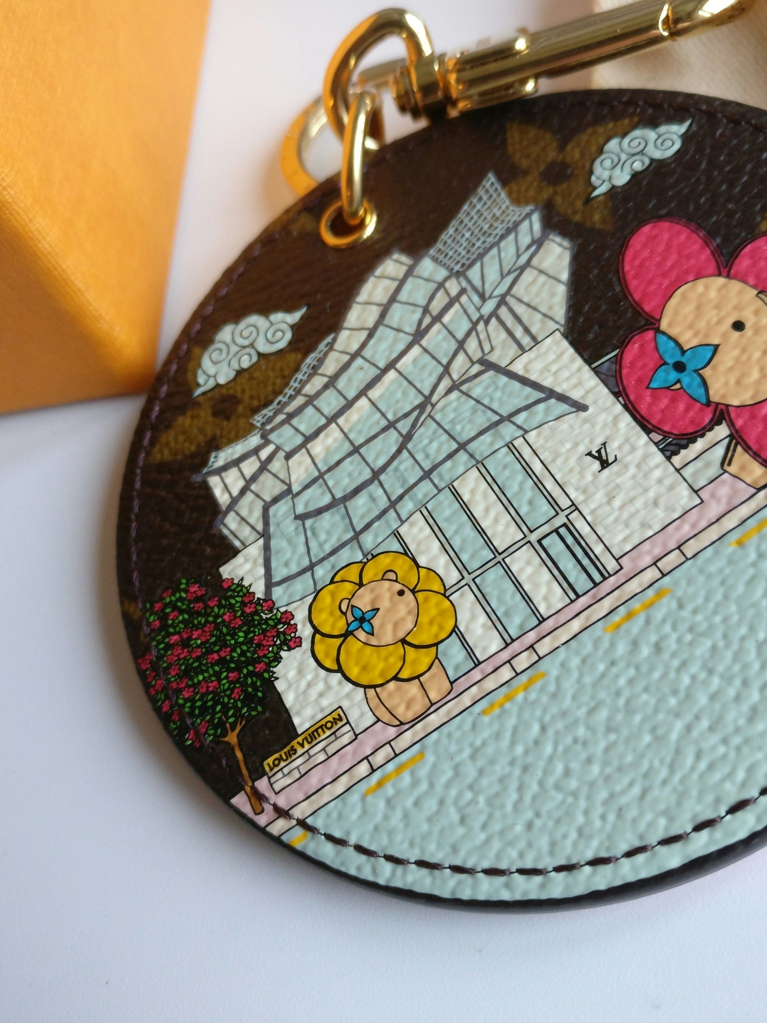 Louis Vuitton Illustre Seoul Bag Charm/Key Holder