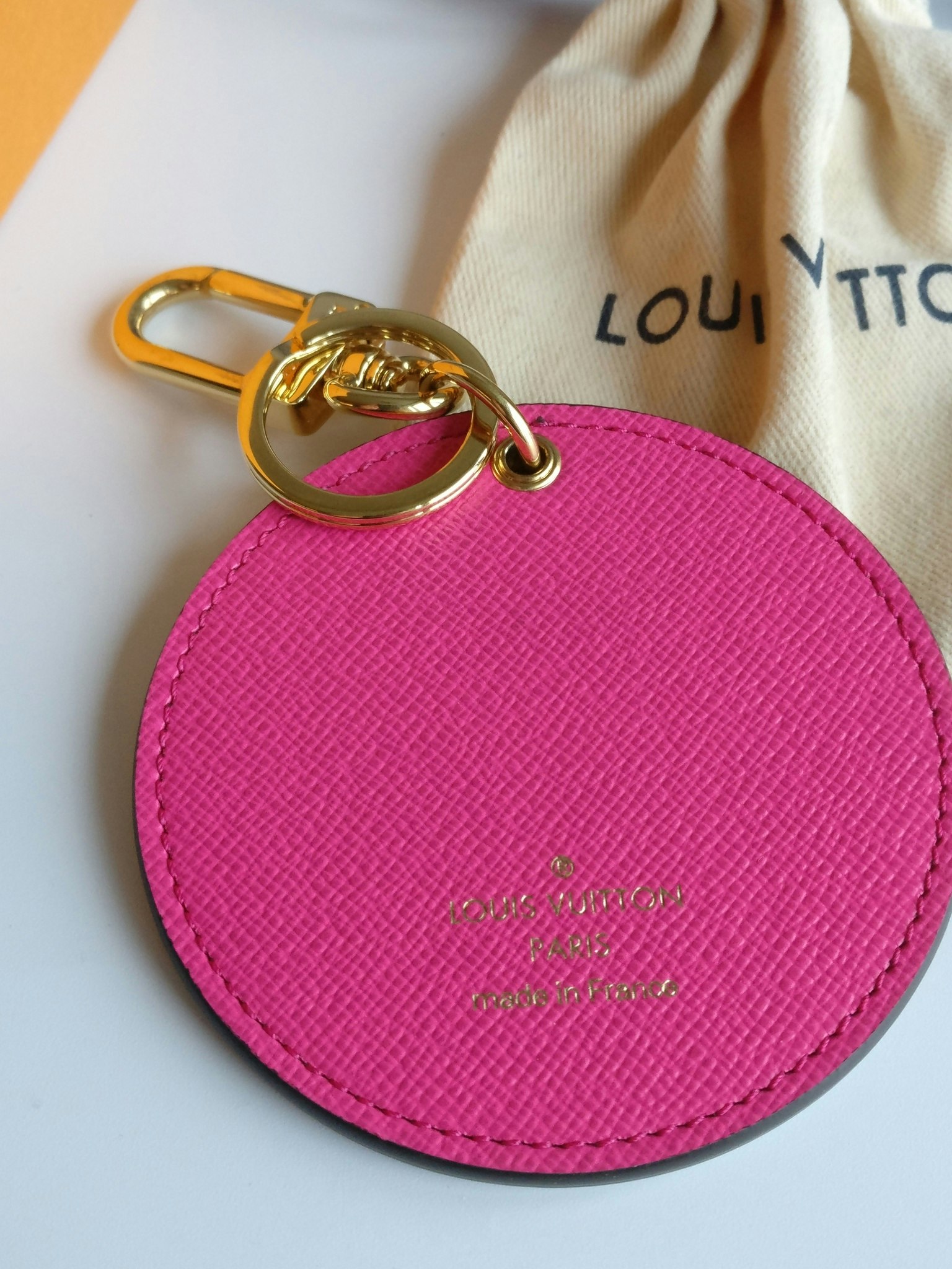 Louis Vuitton Illustre Seoul Bag Charm/Key Holder