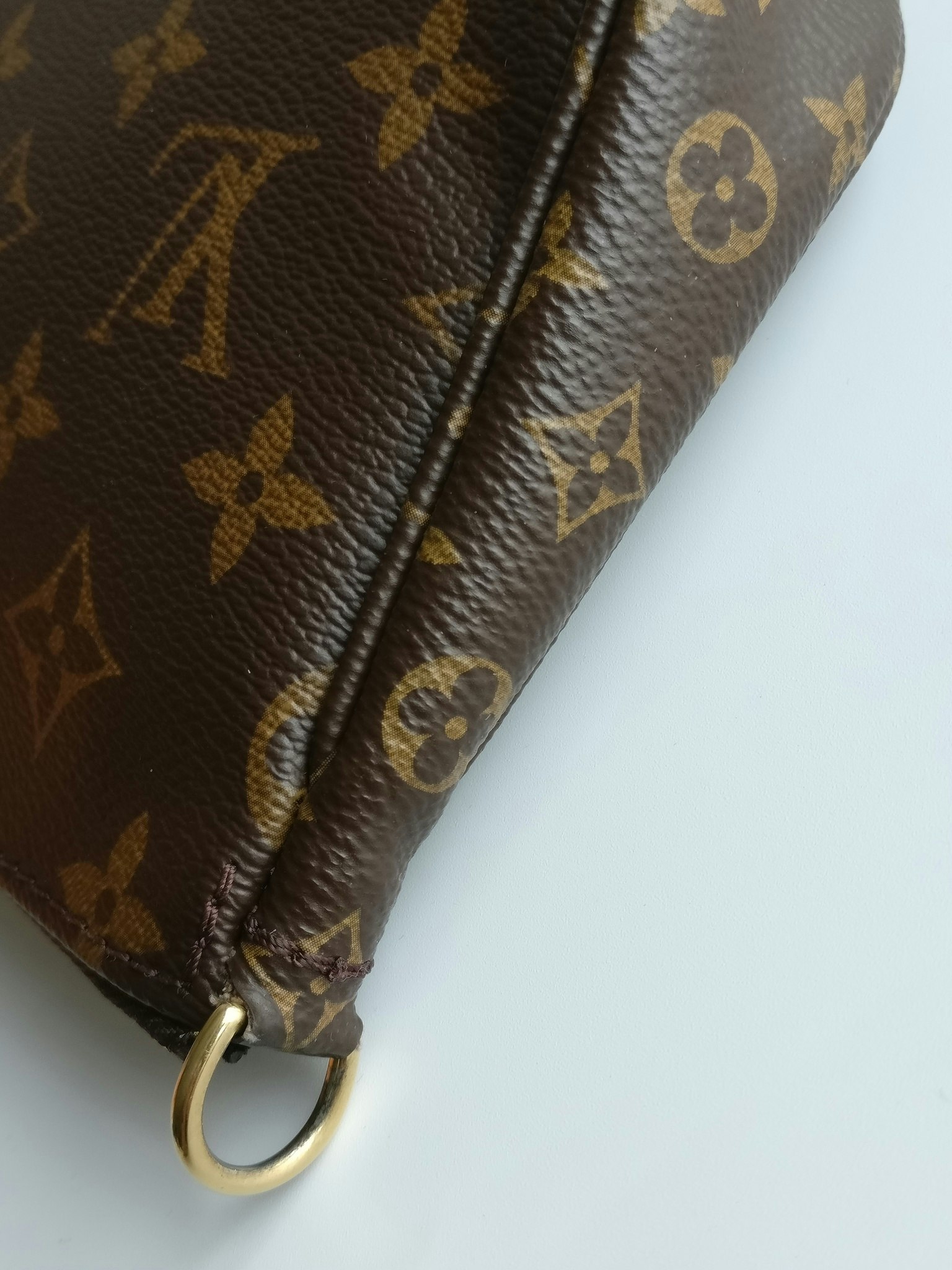 Louis Vuitton Multi Pochette Accessoires