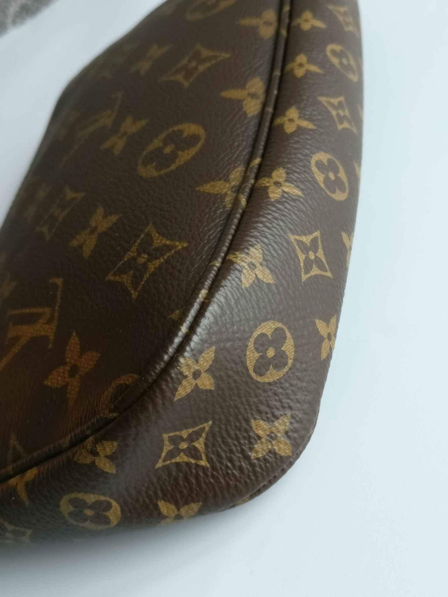 Louis Vuitton Multi Pochette Accessoires