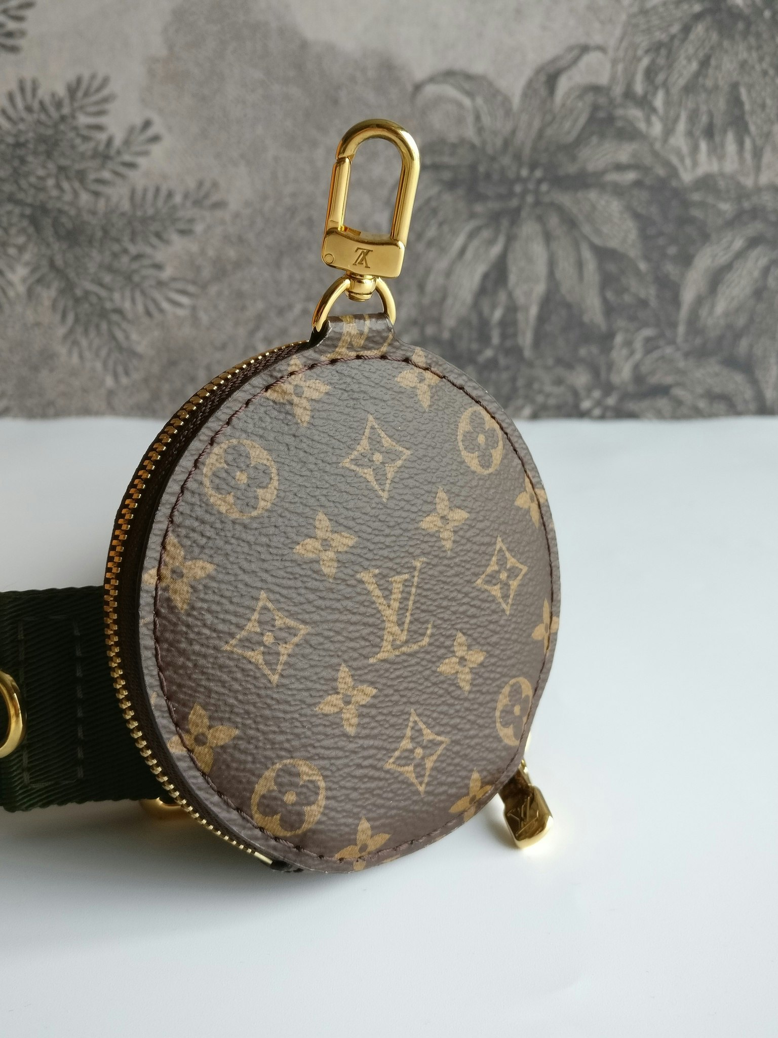 Louis Vuitton Multi Pochette Accessoires