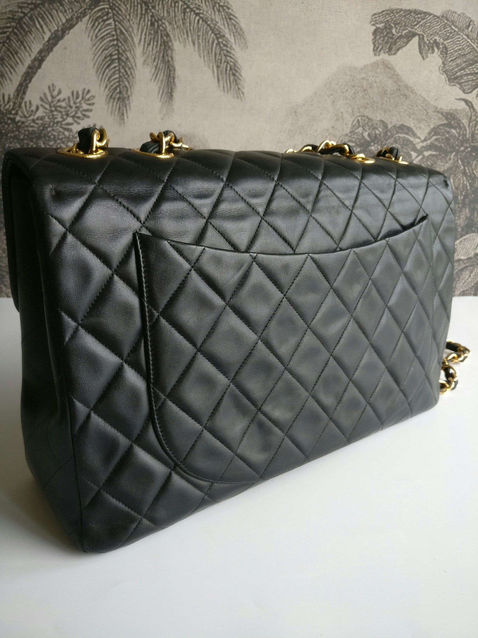 Chanel Jumbo Maxi Single Flap