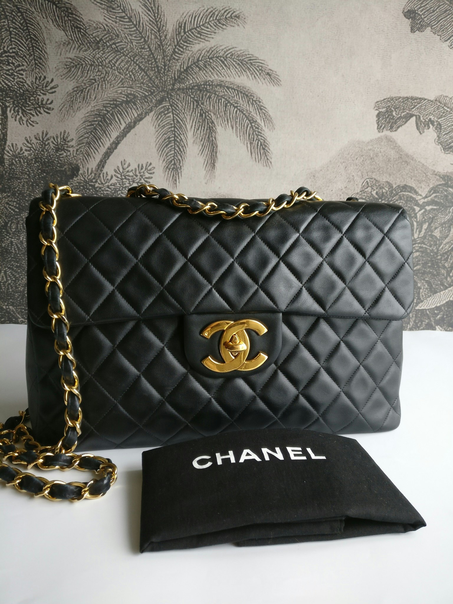 Chanel Jumbo Maxi Single Flap