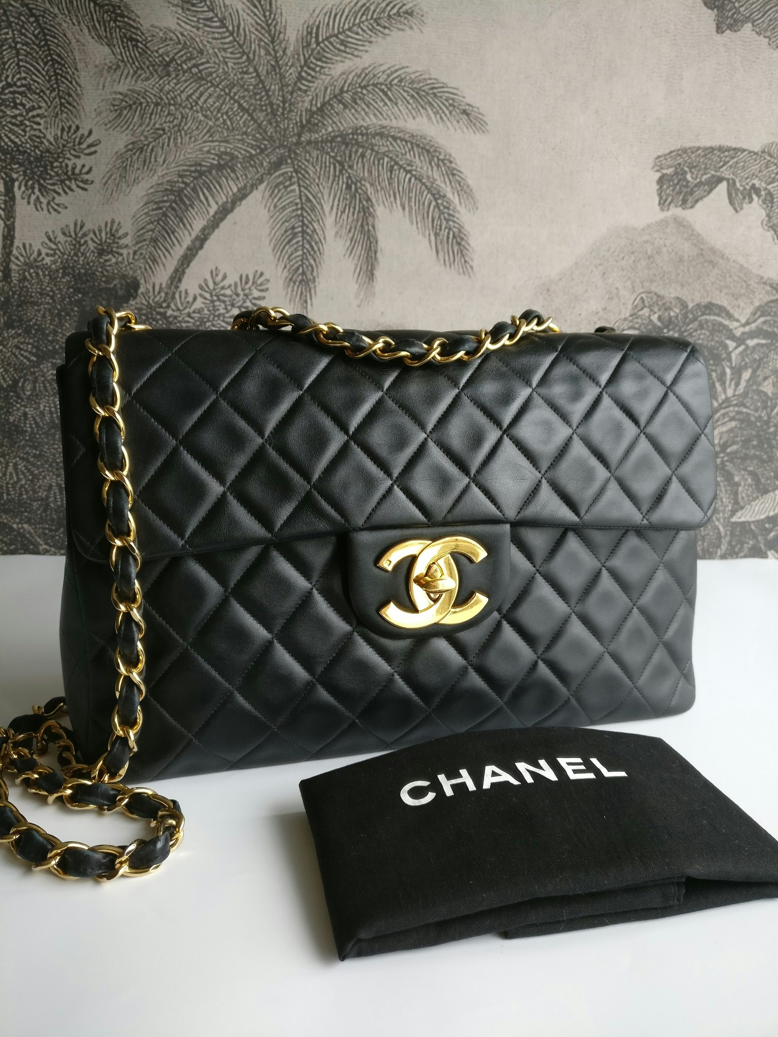 Chanel Jumbo Maxi Single Flap