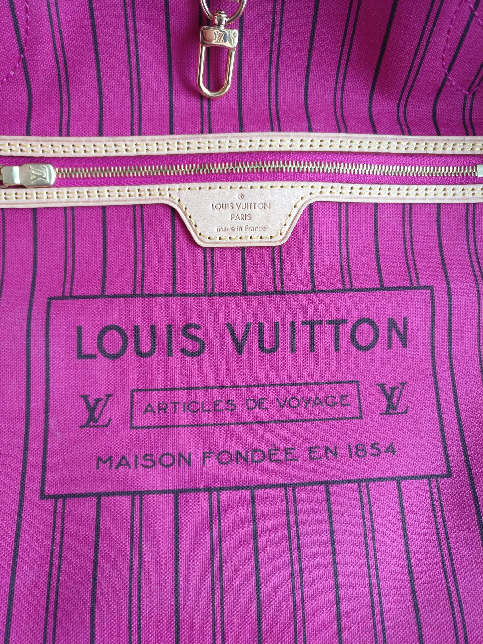 Louis Vuitton Neverfull MM