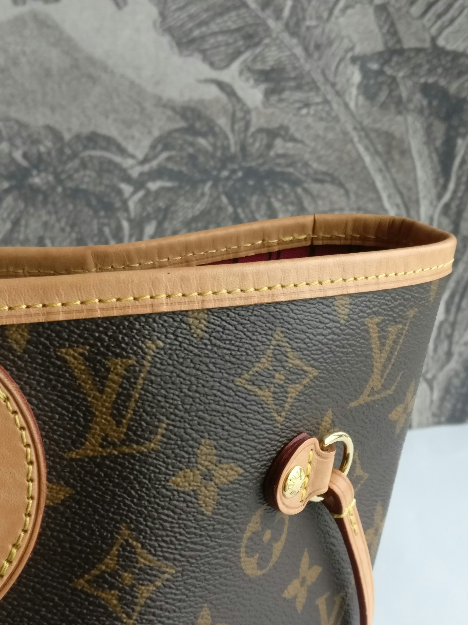 Louis Vuitton Neverfull MM