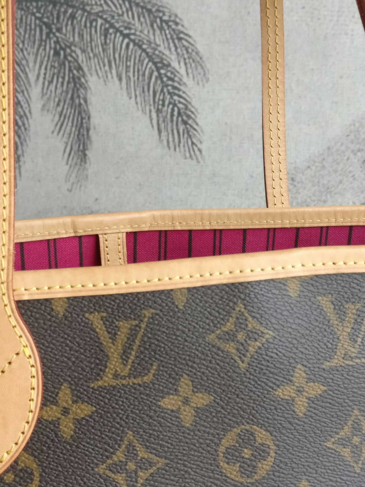 Louis Vuitton Neverfull MM