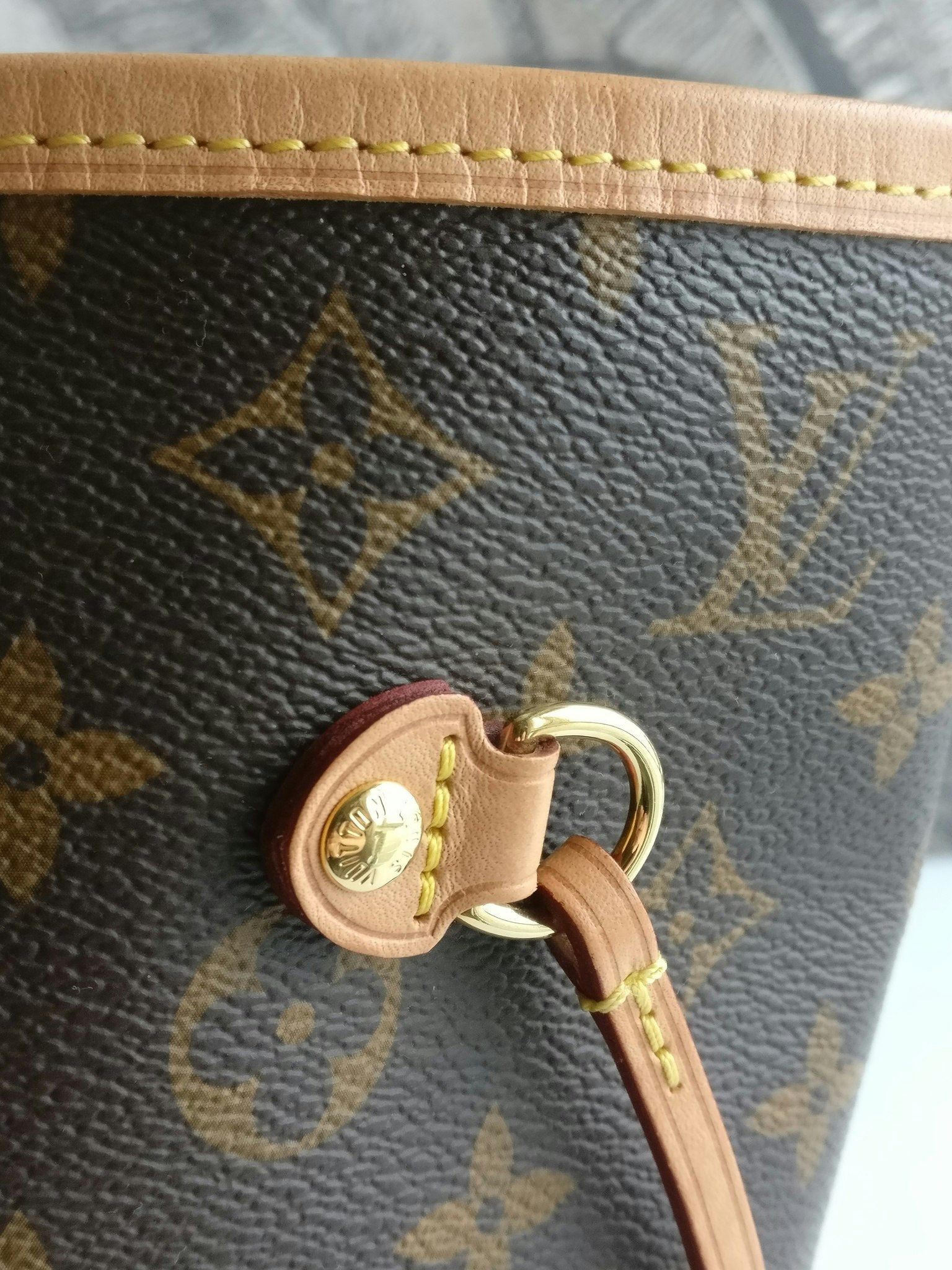 Louis Vuitton Neverfull MM