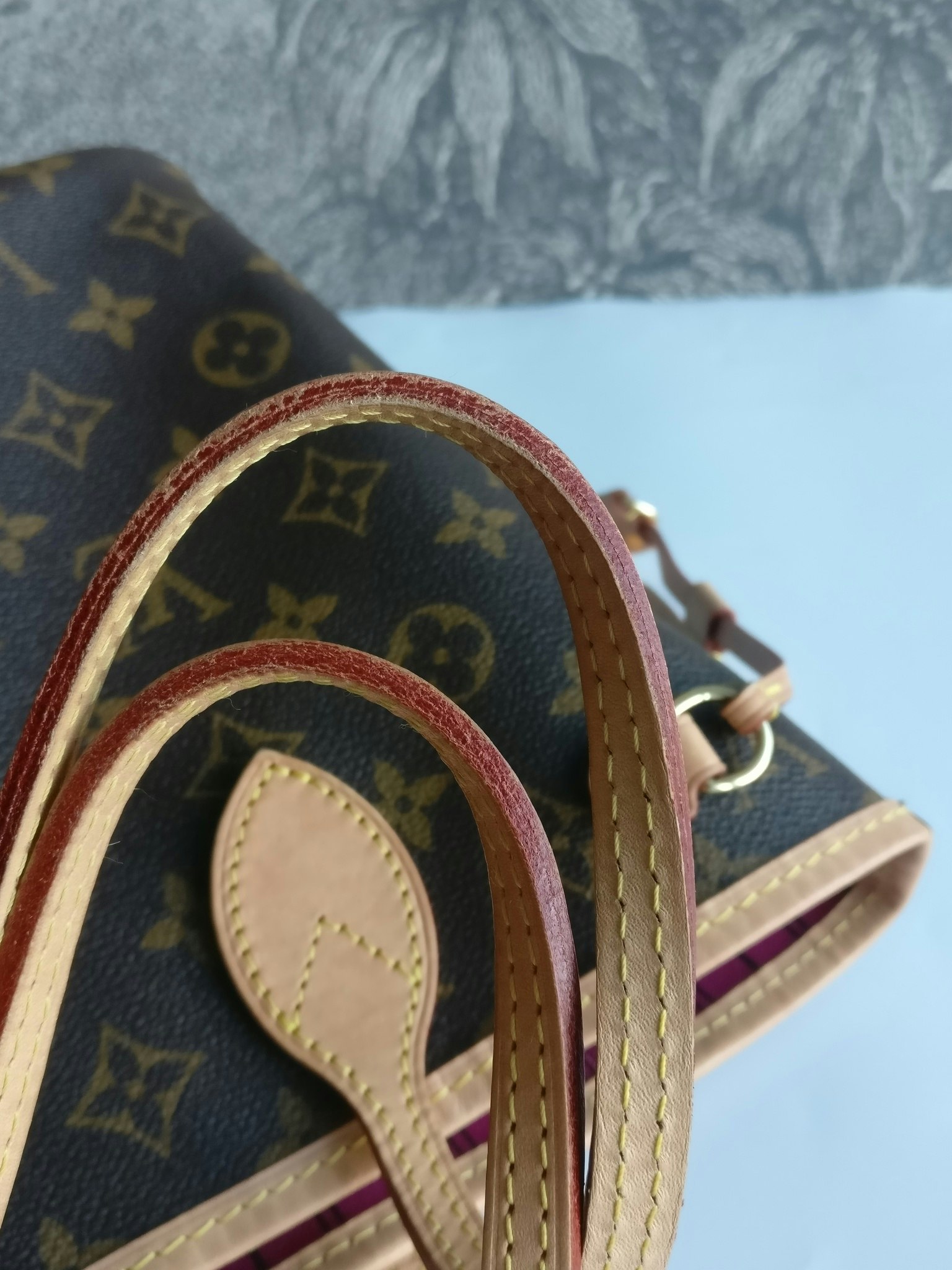 Louis Vuitton Neverfull PM