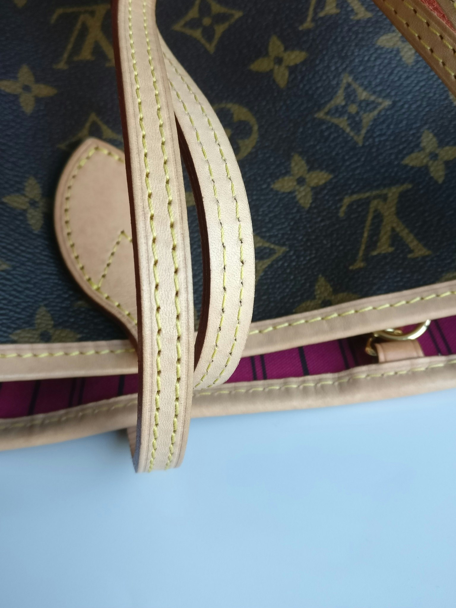 Louis Vuitton Neverfull PM