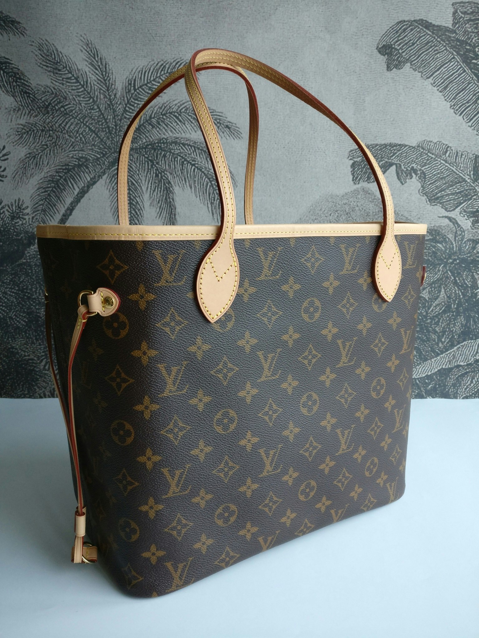 Louis Vuitton Neverfull MM