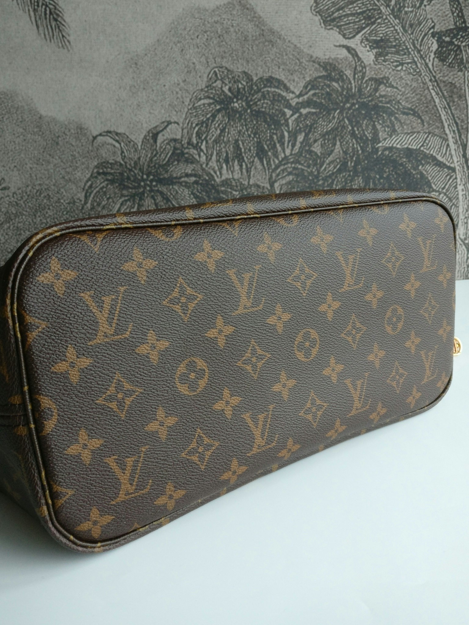 Louis Vuitton Neverfull MM