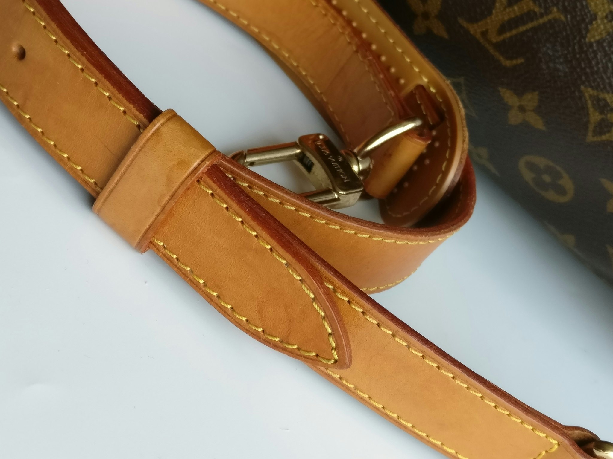 Louis Vuitton Keepall bandouliere 50