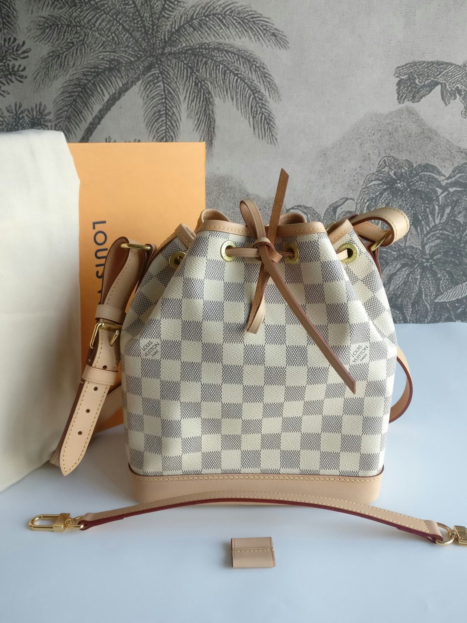 Louis Vuitton Noé BB damier azur