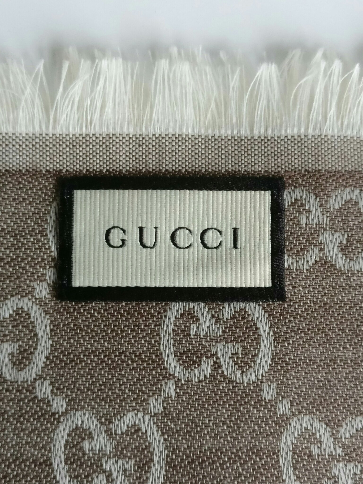 Gucci GG Wool / Silk shawl