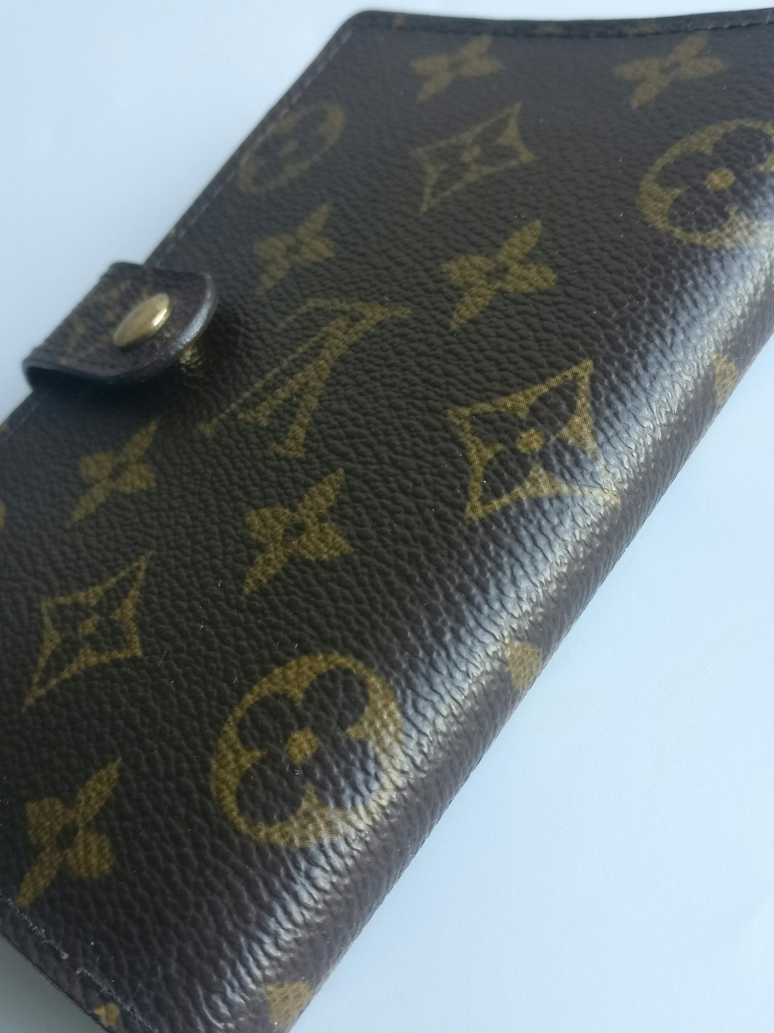 Louis Vuitton Small Ring Agenda Cover