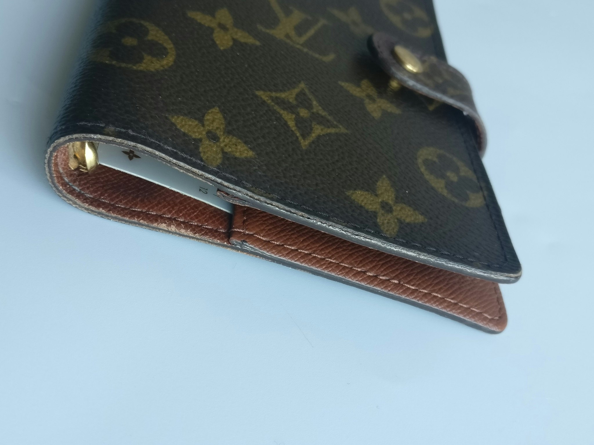 Louis Vuitton Small Ring Agenda Cover