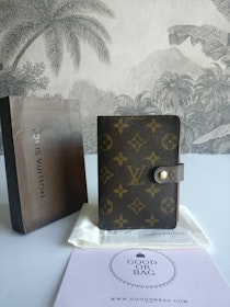 Louis Vuitton Small Ring Agenda Cover