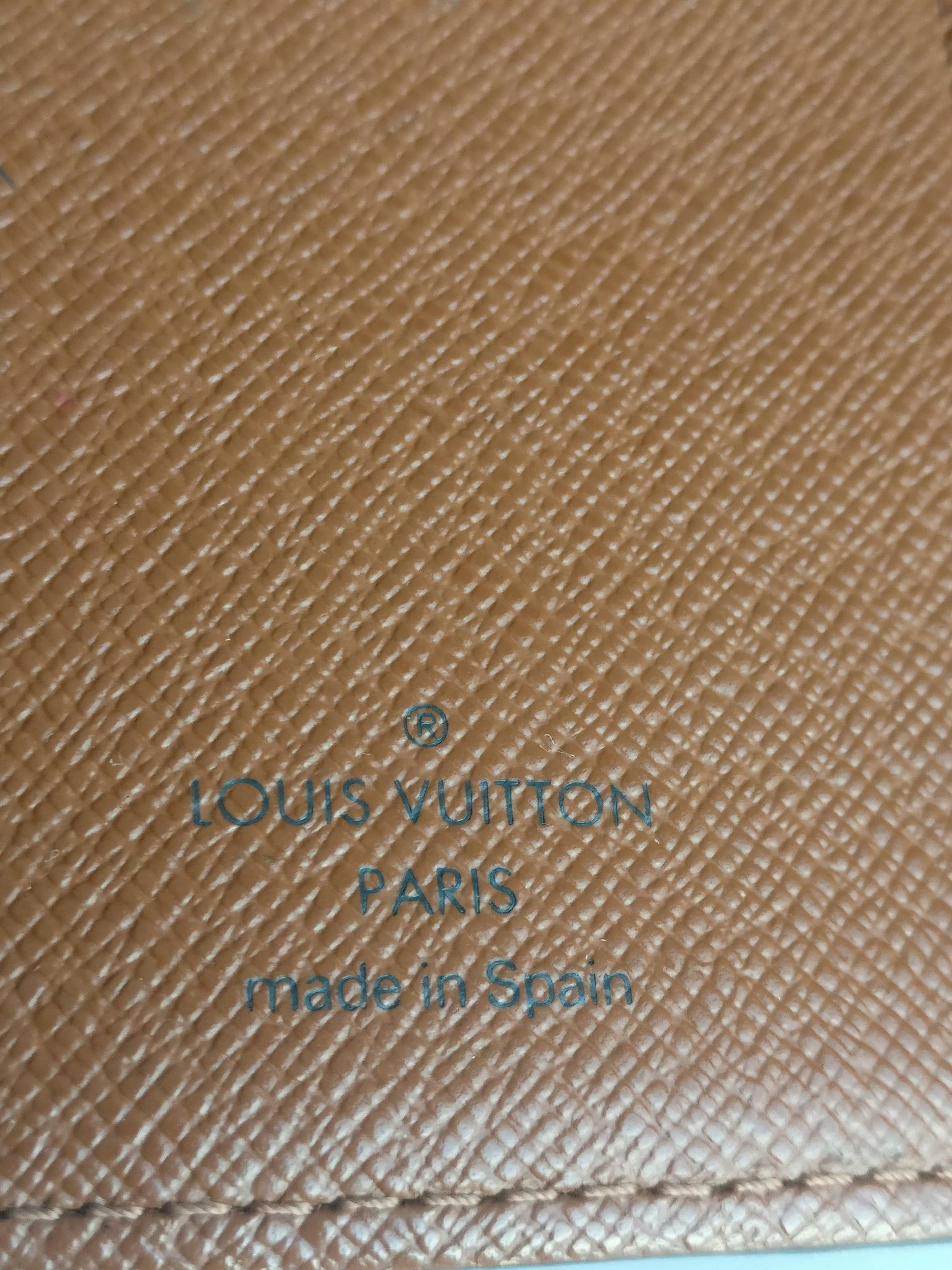 Louis Vuitton Small Ring Agenda Cover