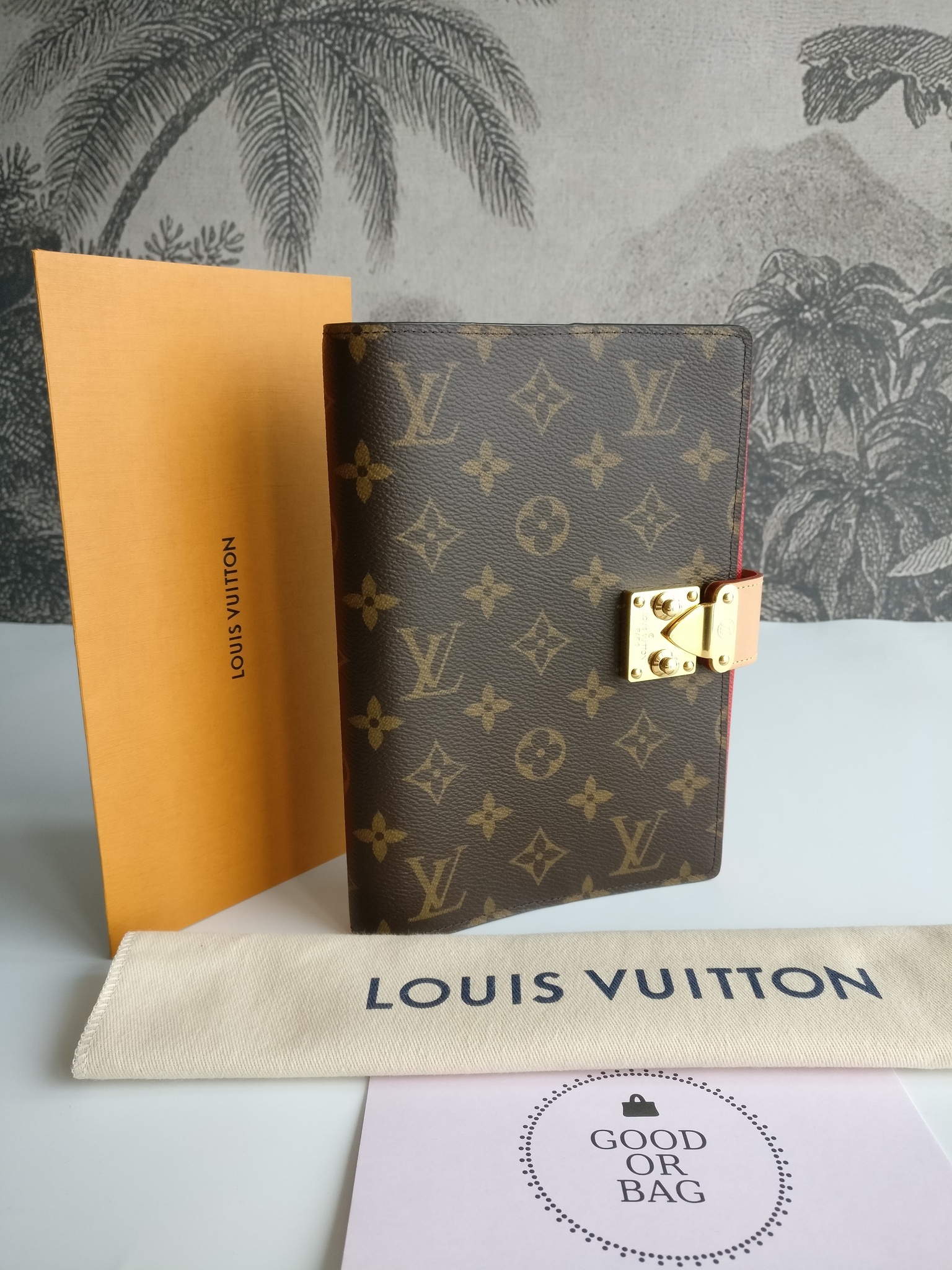 Louis Vuitton Paul Notebook cover MM