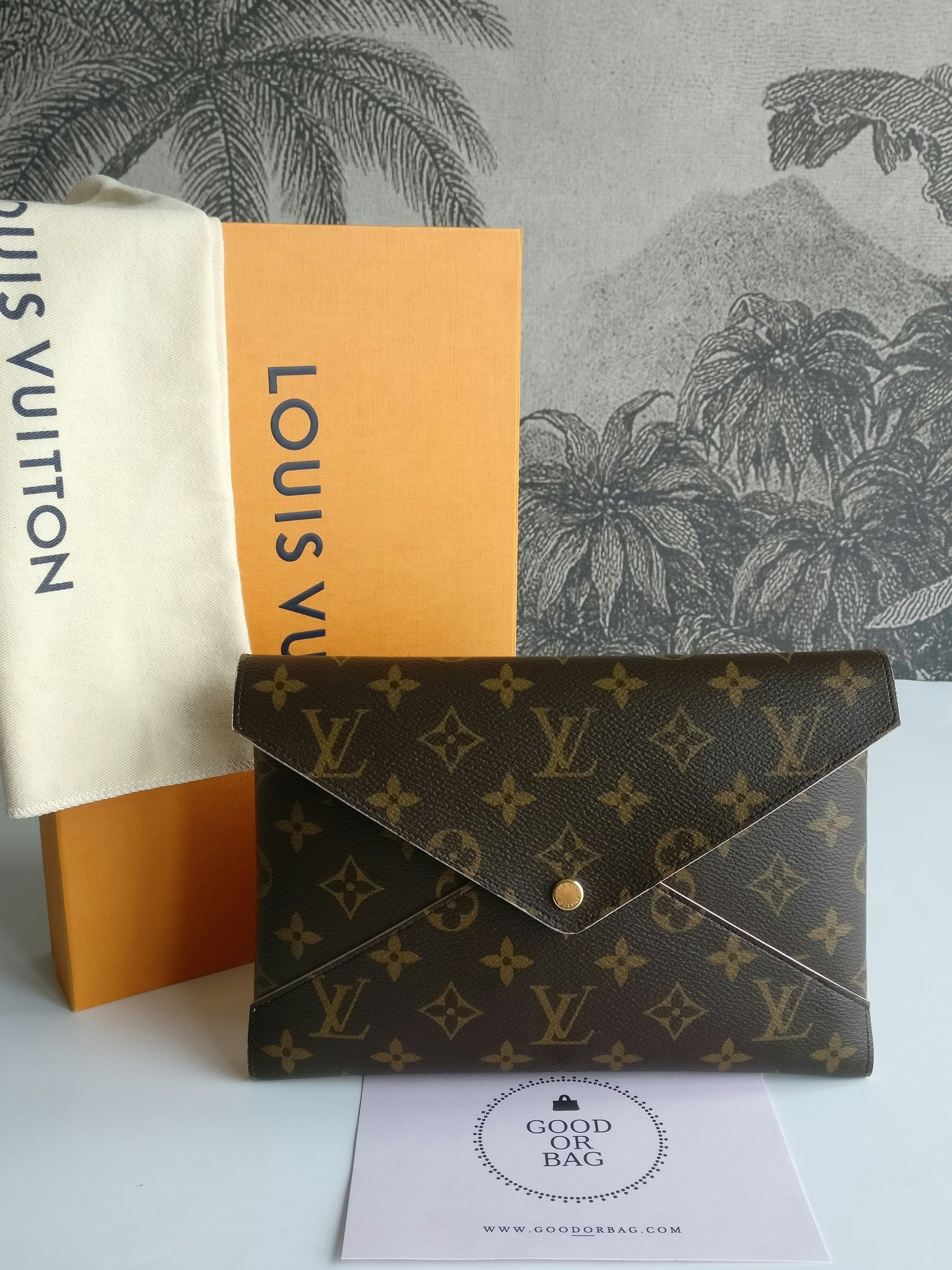 Louis Vuitton Kirigami L