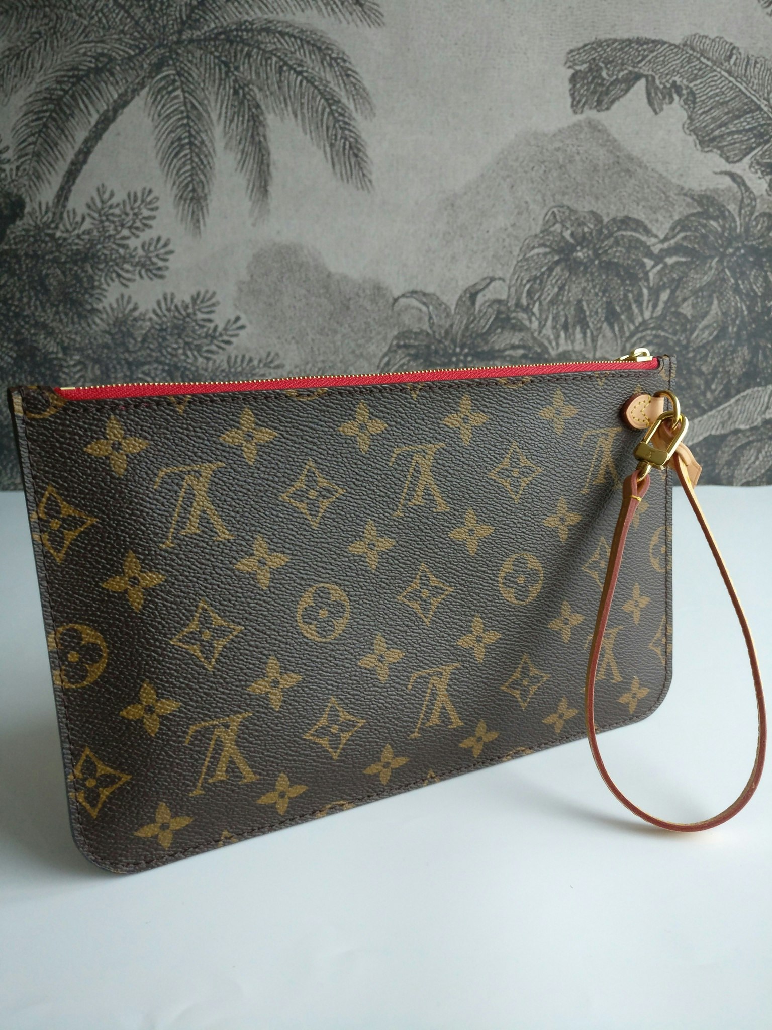 Louis Vuitton Neverfull MM/GM pochette