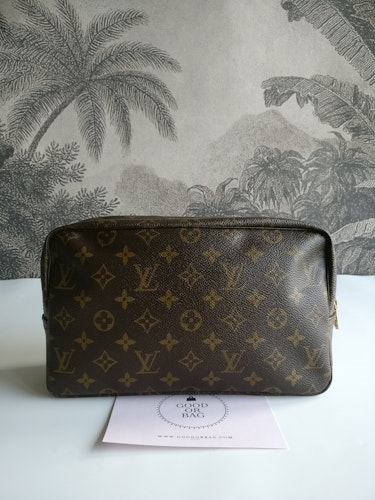 Louis Vuitton Trousse Toilette 28