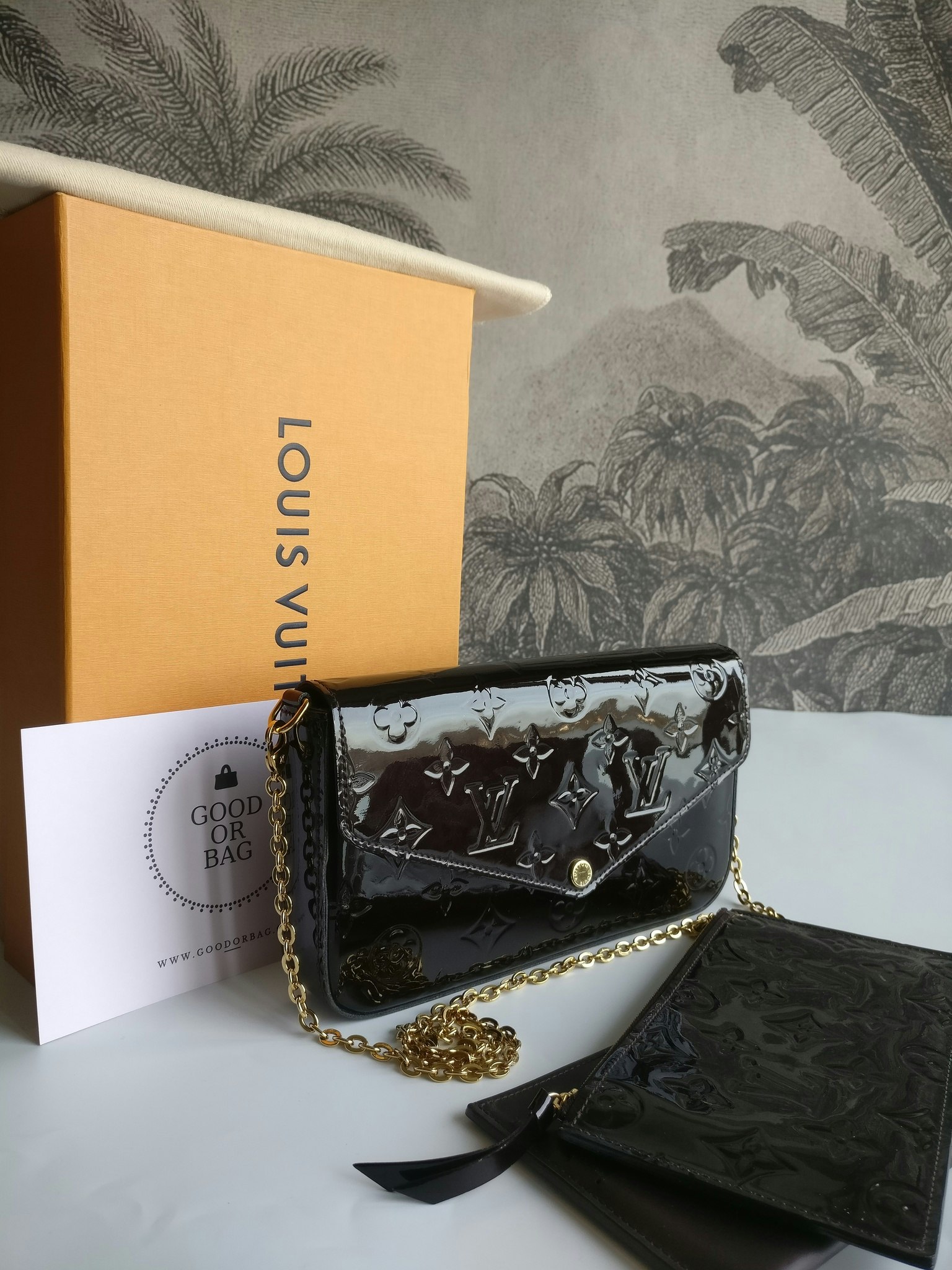 Louis Vuitton Pochette Felicie Vernis