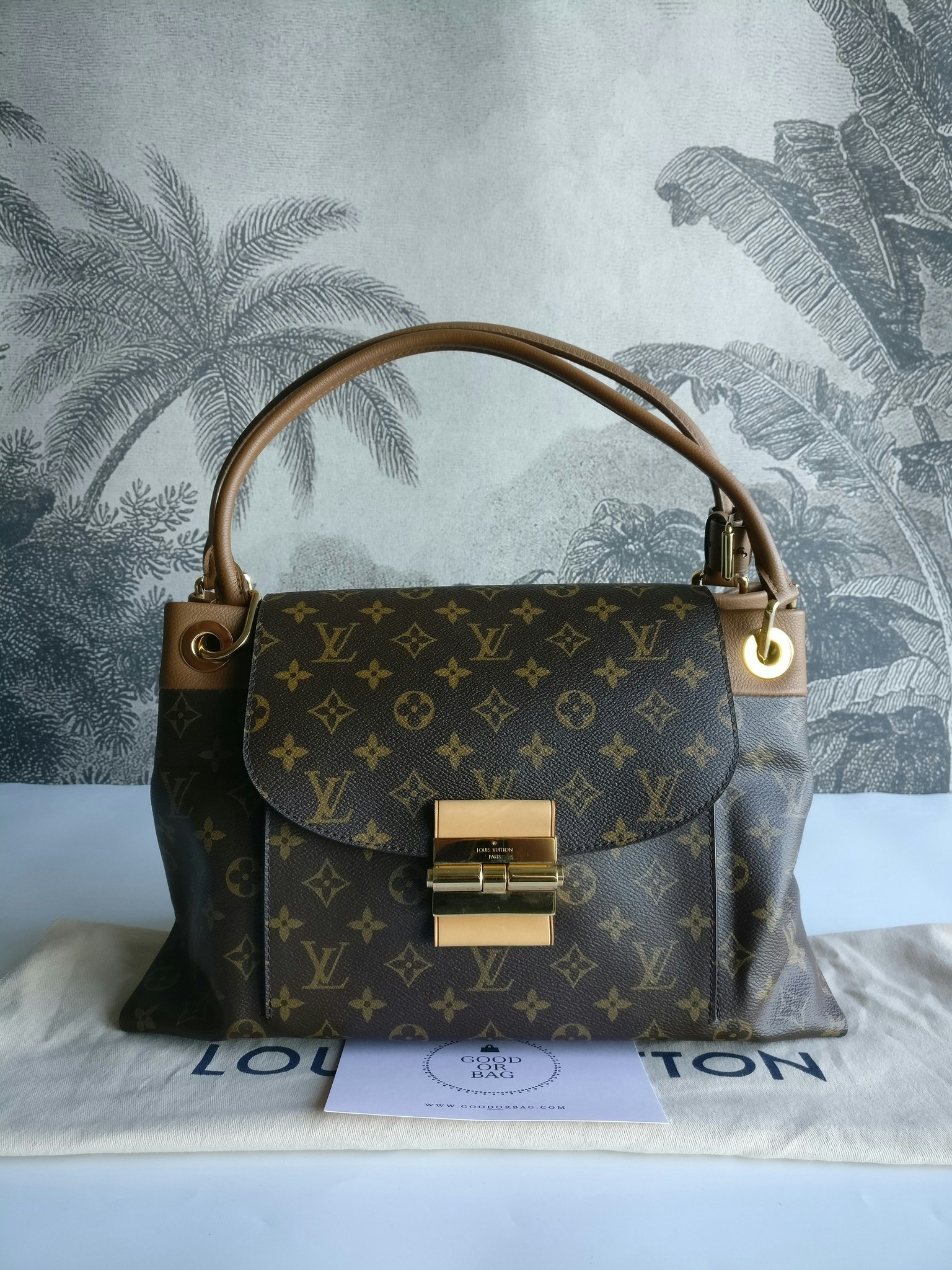 Louis Vuitton Olympe