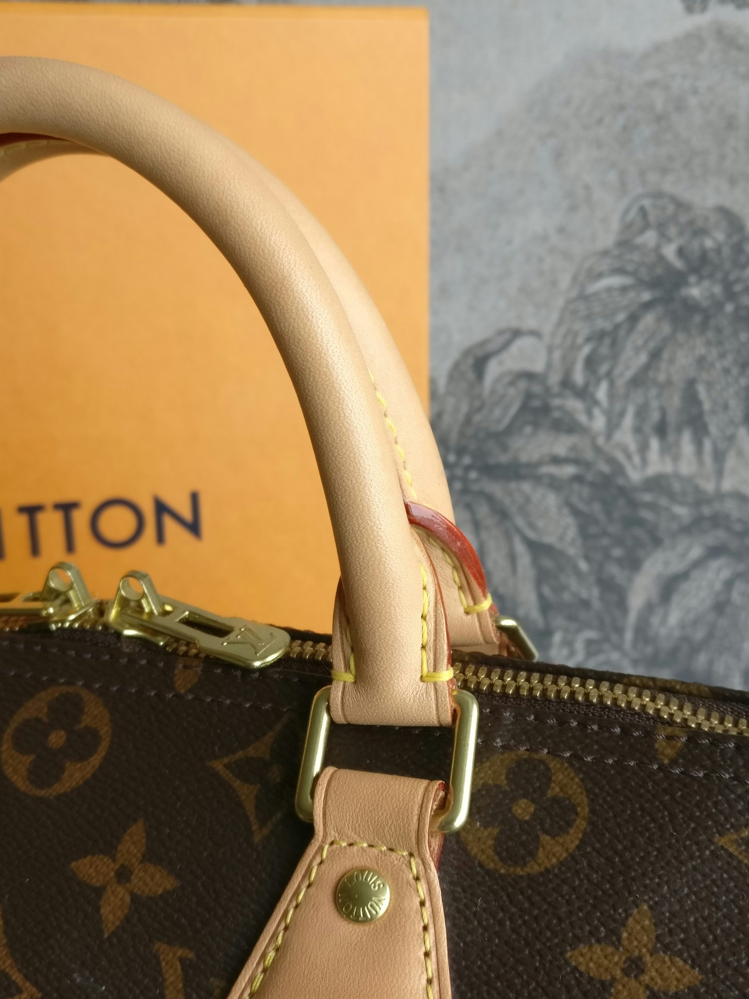 Louis Vuitton  Speedy bandouliere 30