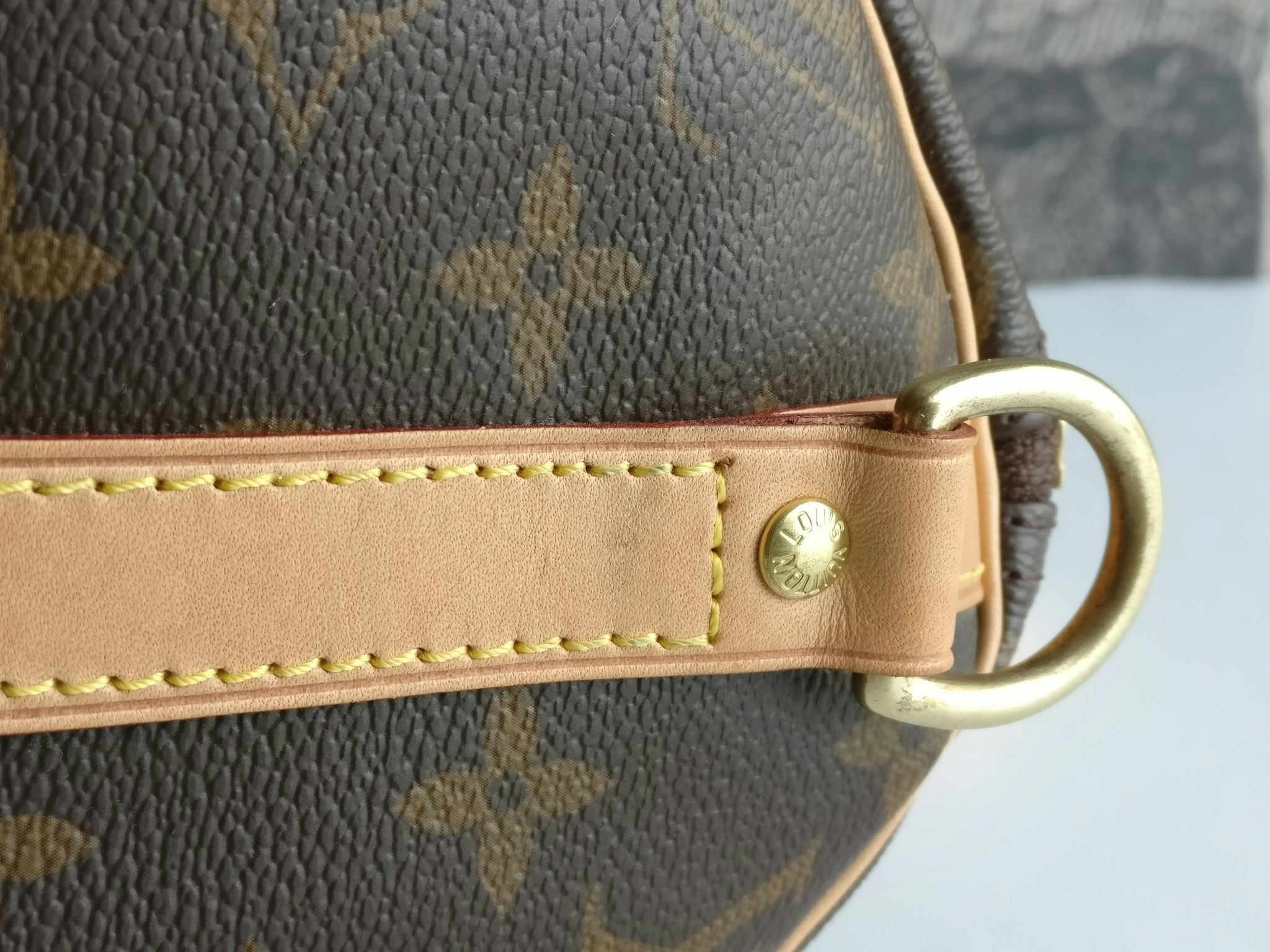 Louis Vuitton  Speedy bandouliere 30