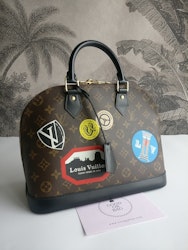Louis Vuitton Alma PM World Tour