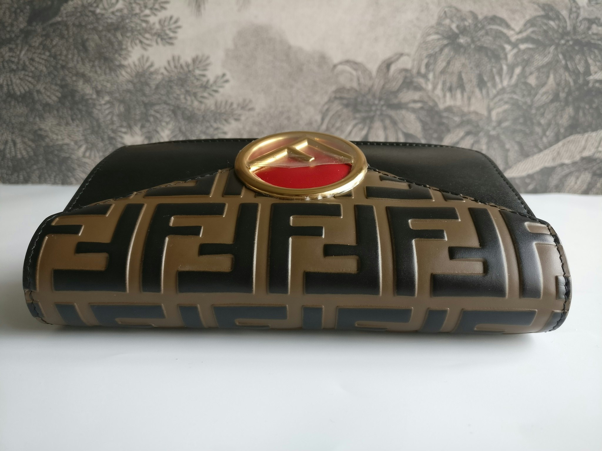 Fendi Envelope Logo belt/crossbody bag