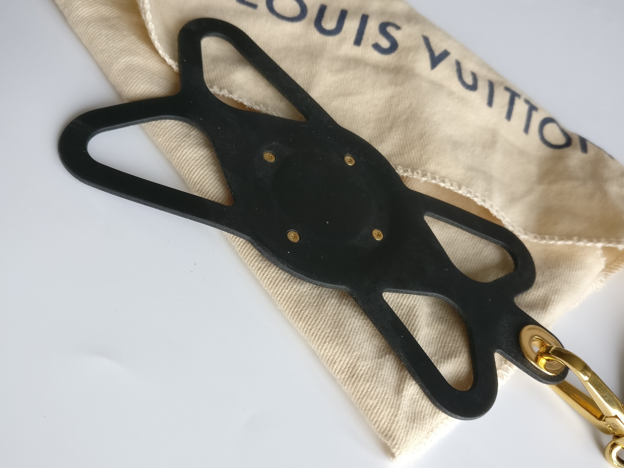 Louis Vuitton Louise Phone Holder